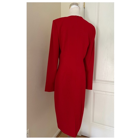 Badgley Mischka Twist-Front Long-Sleeve Dress - Picture 12 of 16